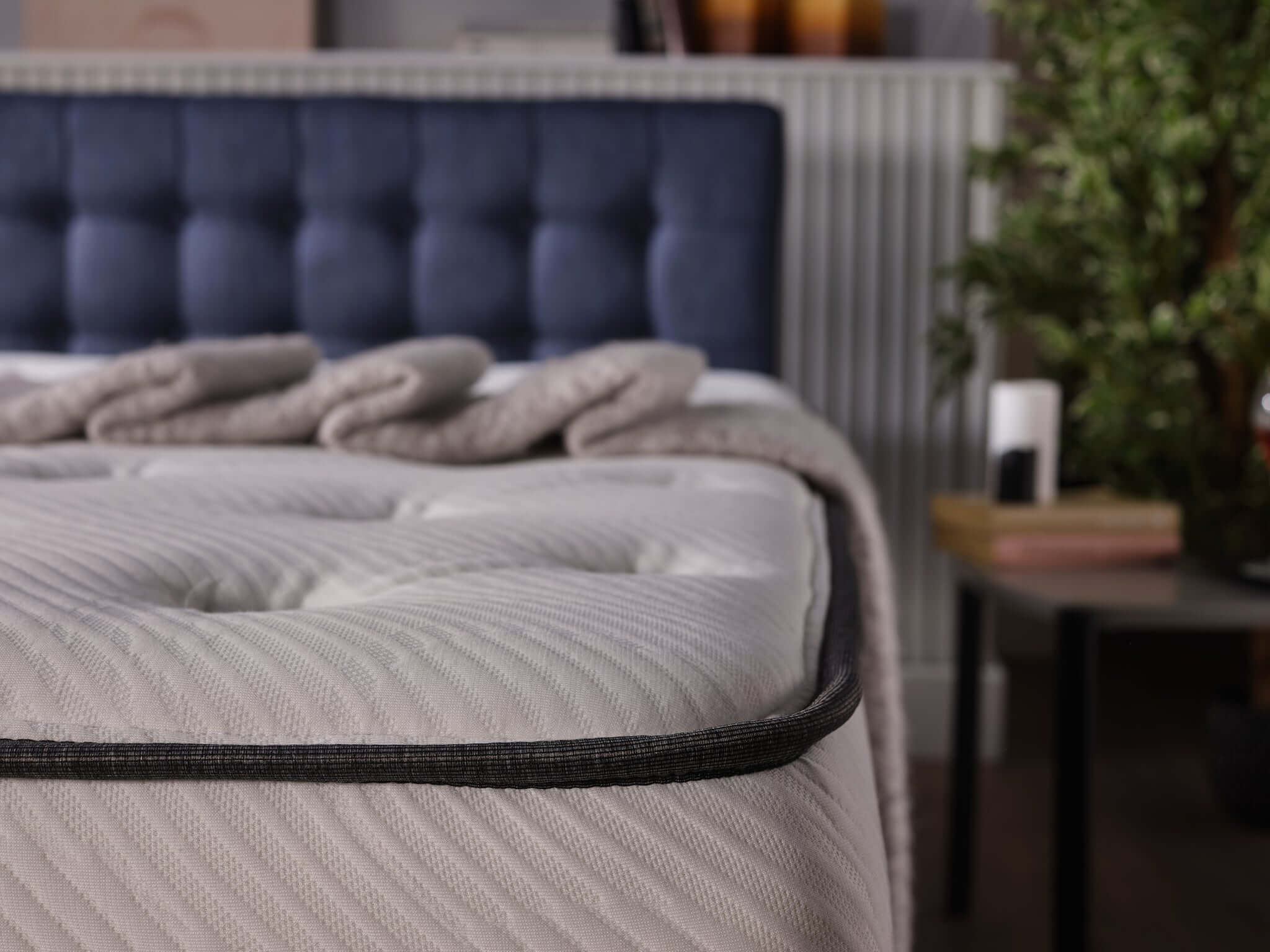 BSLEEP Natura Hybrid Medium Firm Mattress 13" Inch by Bellona | Bsleep